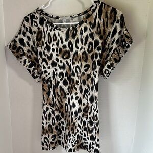 Nouvida animal print short sleeve tie waist top size small